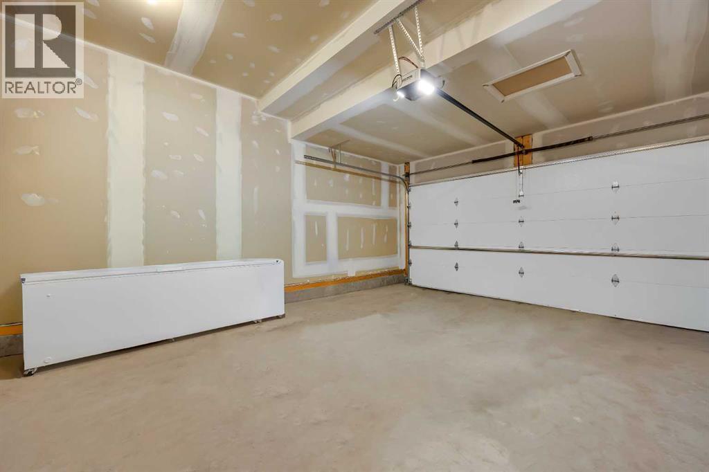 16 Magnolia Bay Se, Calgary, Alberta  T3M 3M9 - Photo 44 - A2274748