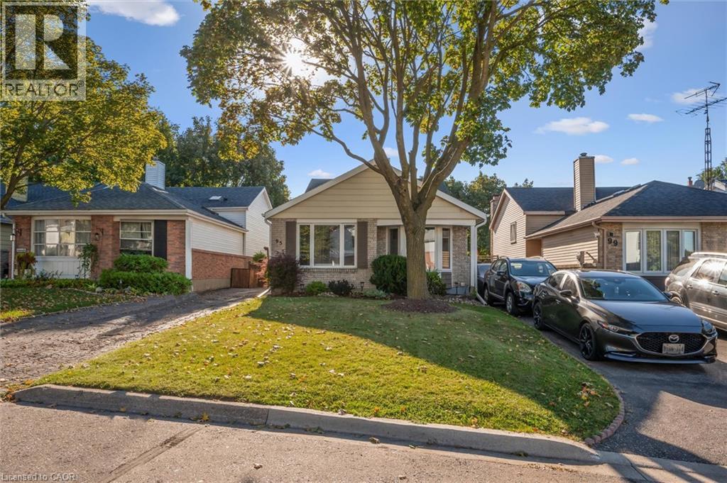95 Macatee Place, Cambridge, Ontario  N1R 7G5 - Photo 2 - 40793815