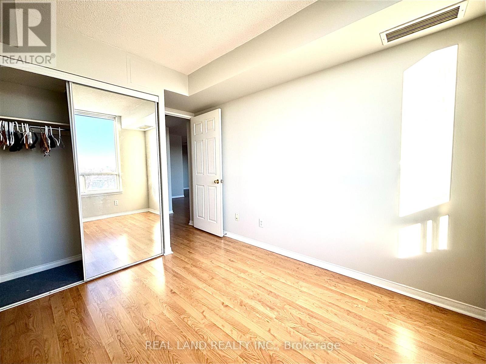 704 - 18 Hillcrest Avenue, Toronto, Ontario  M2N 6T5 - Photo 11 - C12631528