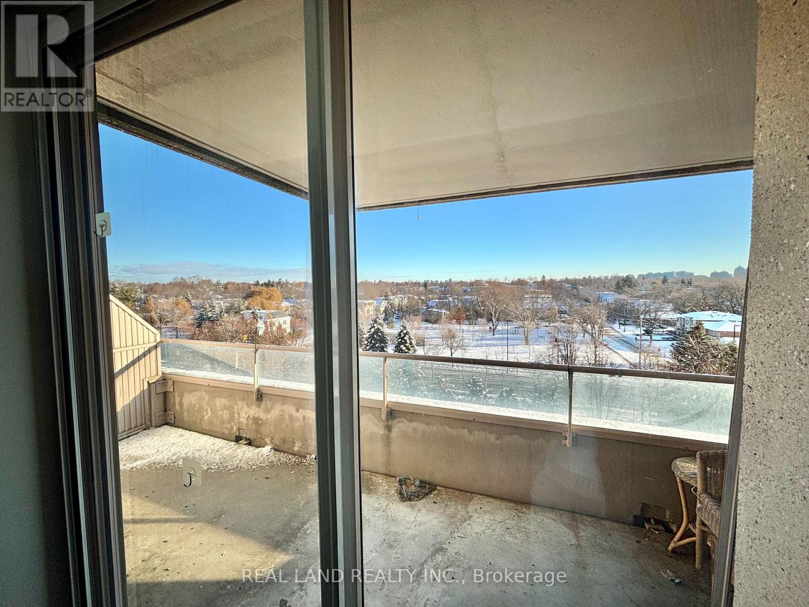 704 - 18 Hillcrest Avenue, Toronto, Ontario  M2N 6T5 - Photo 7 - C12631528