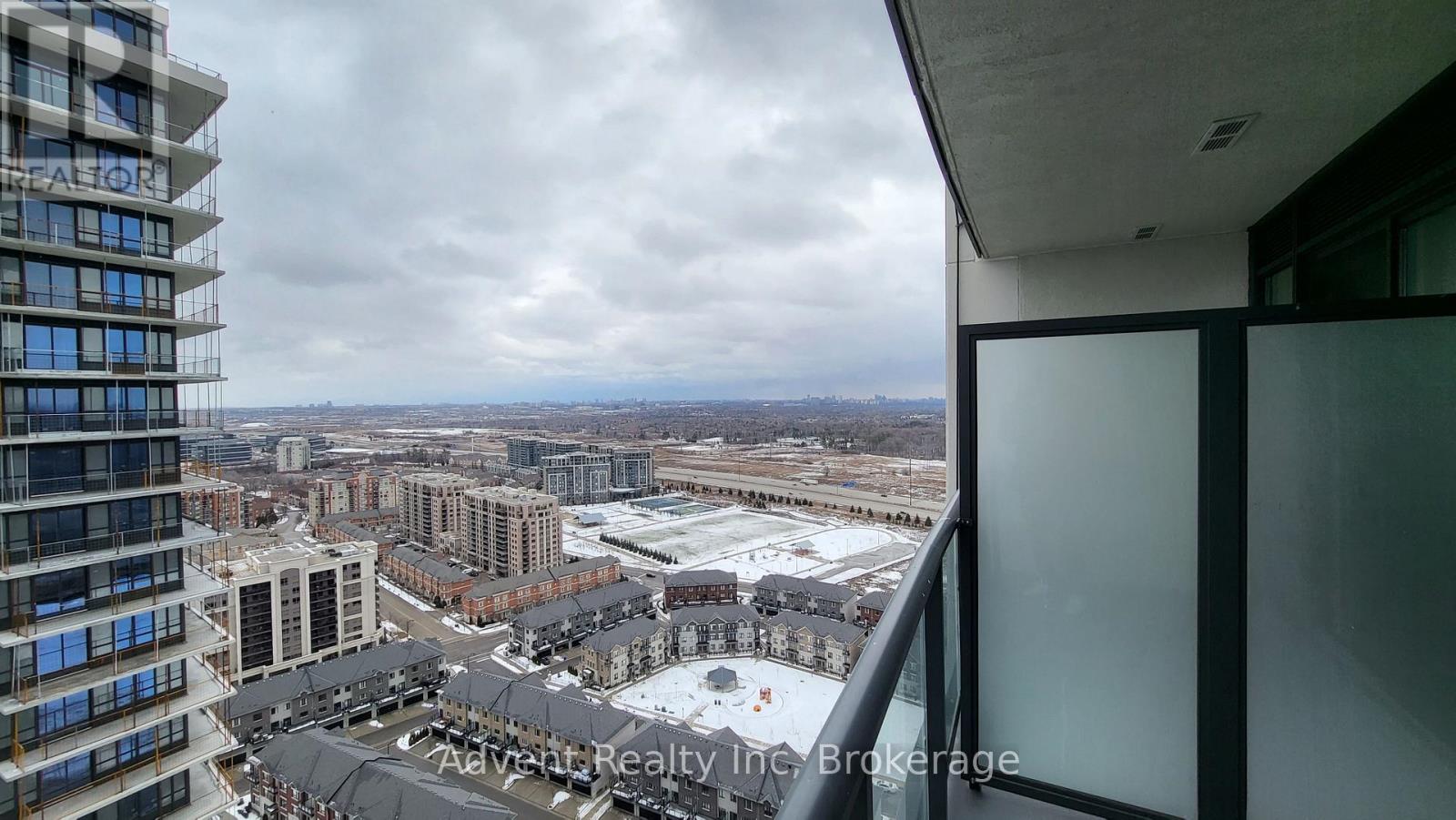 2903 - 12 Gandhi Lane, Markham (Commerce Valley), Ontario  L3T 0G8 - Photo 10 - N12631530