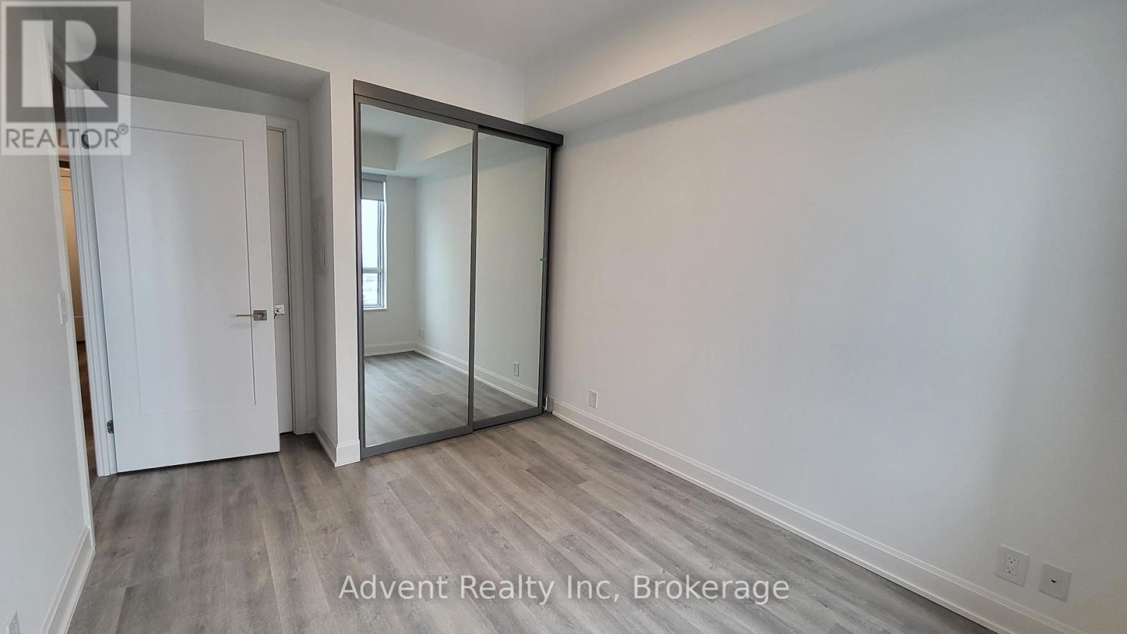 2903 - 12 Gandhi Lane, Markham (Commerce Valley), Ontario  L3T 0G8 - Photo 5 - N12631530