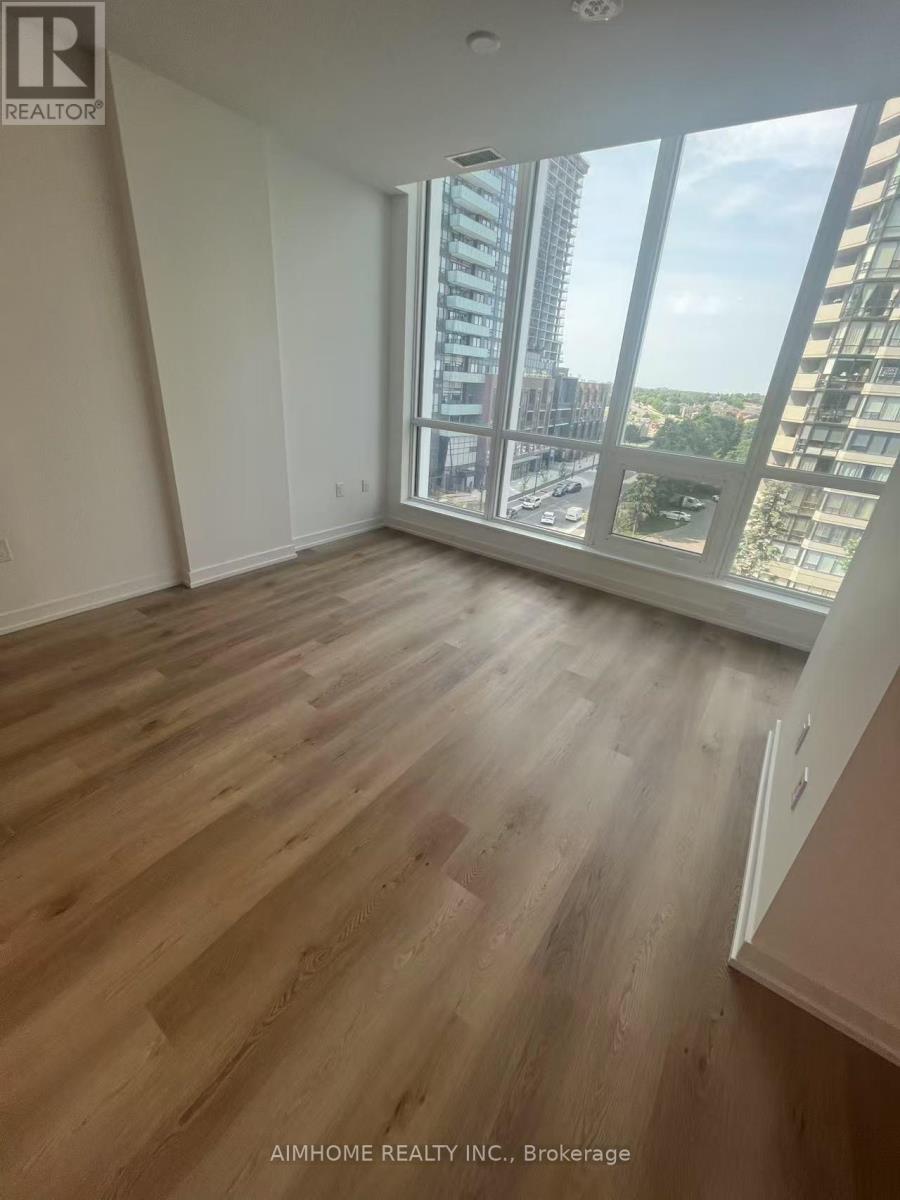 395 Square One Drive, Mississauga, Ontario L5B 0P6 - Photo 5 - W12631526