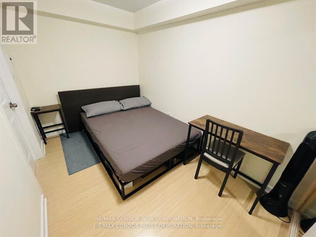 502 - 75 Queens Wharf Road, Toronto, Ontario M5V 0J8 - Photo 11 - C12631542