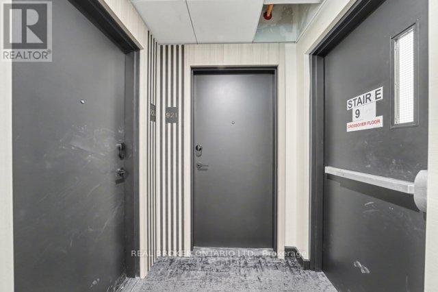 921 - 56 Andre De Grasse Street S, Markham (Unionville), Ontario  L6G 0H9 - Photo 2 - N12631546