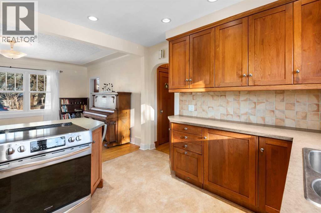 421 19 Avenue Ne, Calgary, Alberta T2E 1P4 - Photo 10 - A2274869