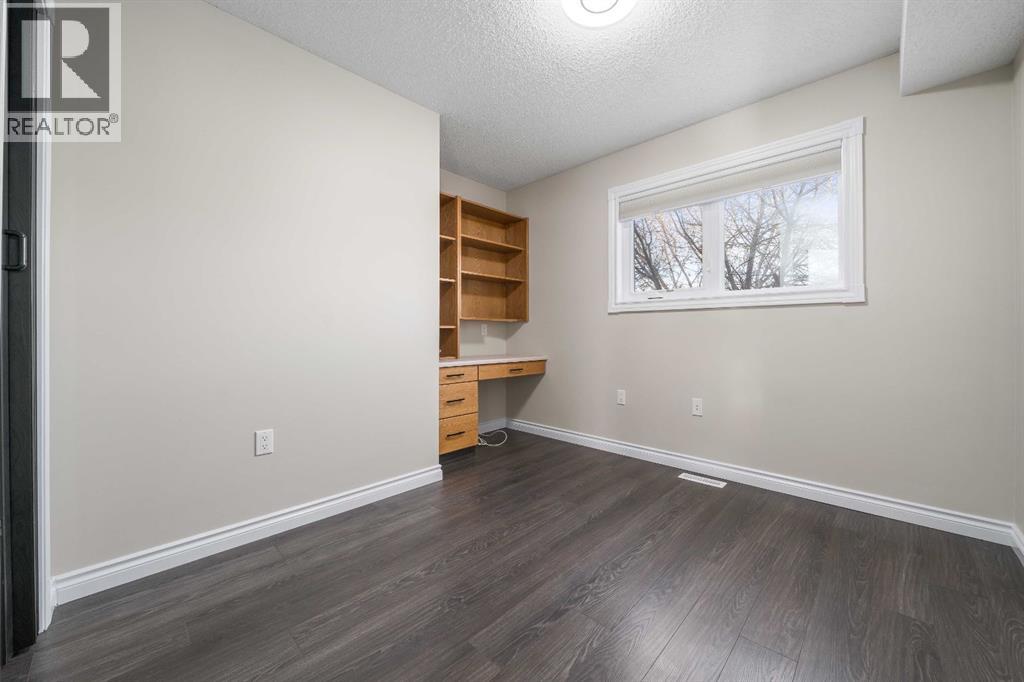 11 Redwood Place Se, Medicine Hat, Alberta T1B 4A1 - Photo 17 - A2272399