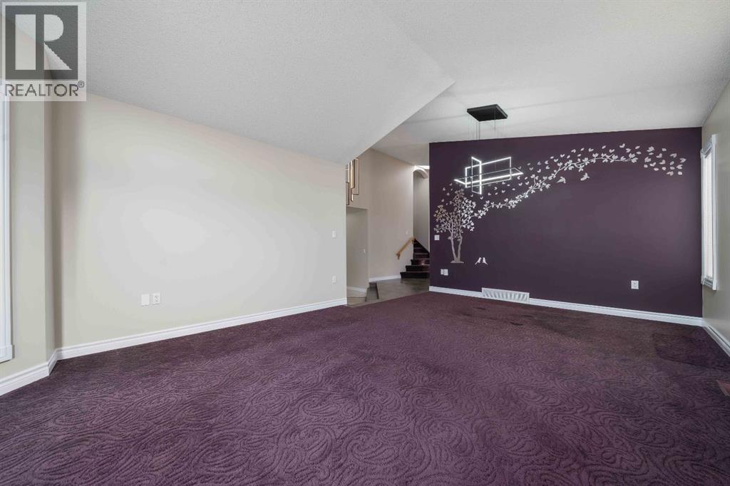 11 Redwood Place Se, Medicine Hat, Alberta T1B 4A1 - Photo 5 - A2272399