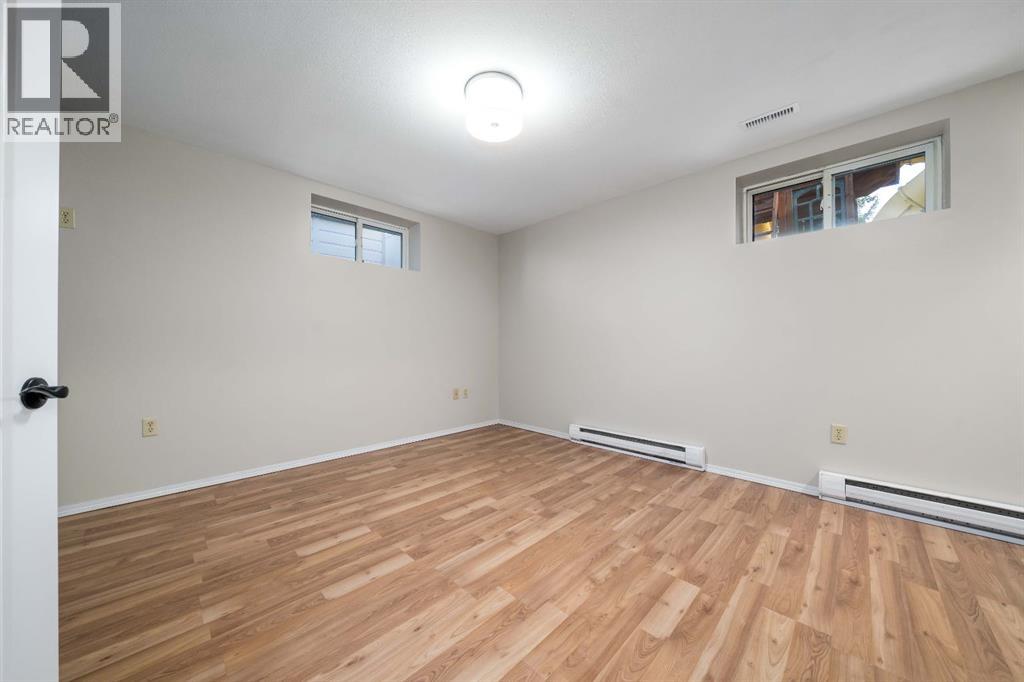 11 Redwood Place Se, Medicine Hat, Alberta T1B 4A1 - Photo 40 - A2272399