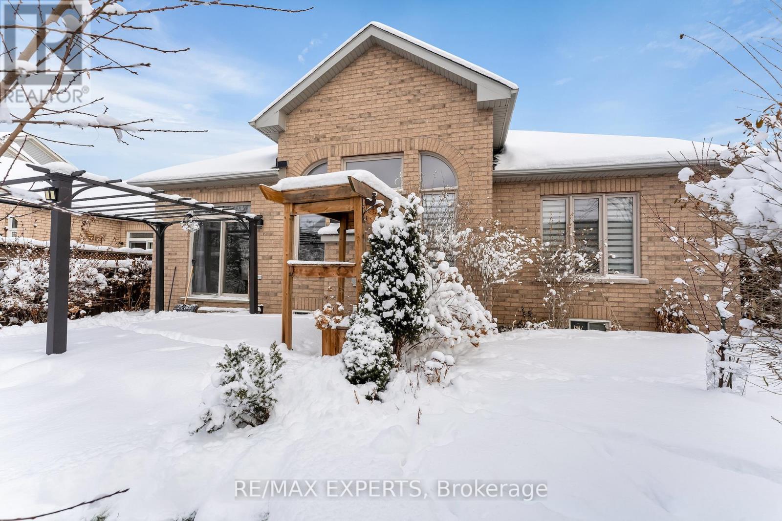12 Vista Drive, Bradford West Gwillimbury, Ontario  L3Z 0B6 - Photo 50 - N12630632