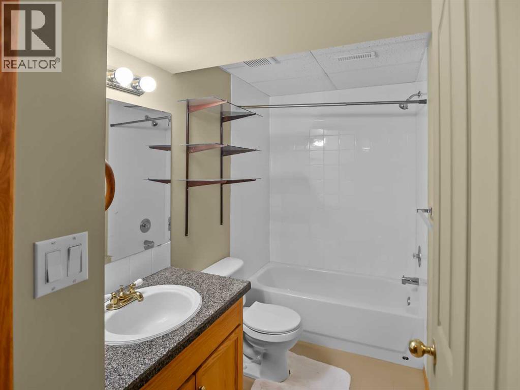 22 Ansett Crescent, Red Deer, Alberta T4R 2L9 - Photo 34 - A2268298