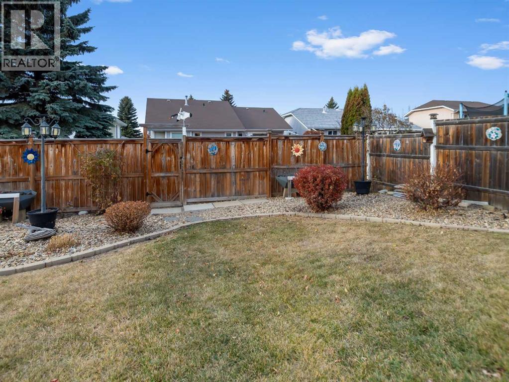 22 Ansett Crescent, Red Deer, Alberta T4R 2L9 - Photo 43 - A2268298