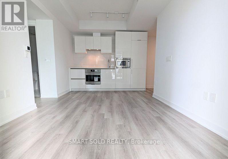 1706 - 238 Simcoe Street, Toronto, Ontario  M5T 0E2 - Photo 2 - C12631550