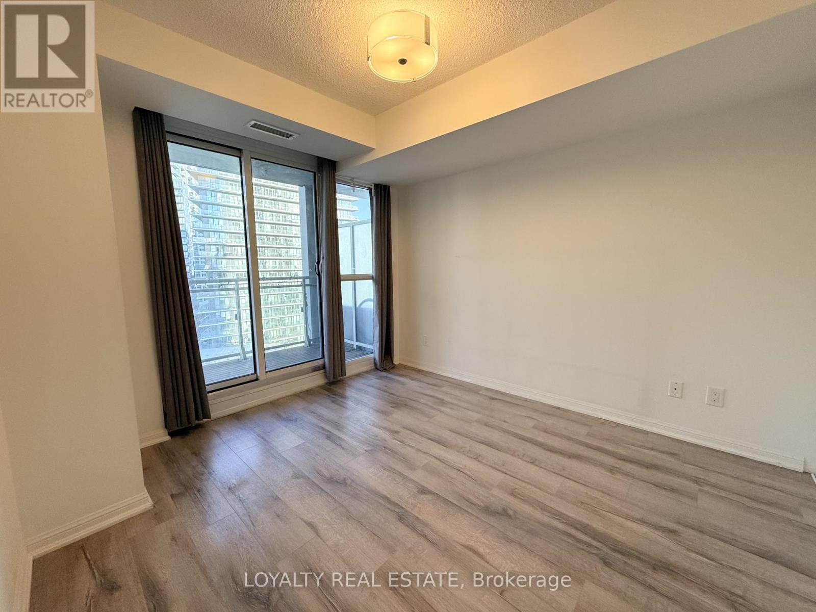 1830 - 38 Grand Magazine Street, Toronto (Waterfront Communities), Ontario  M5V 0B1 - Photo 9 - C12631564