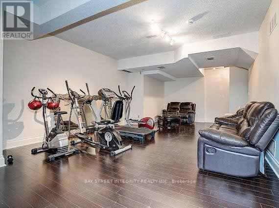 155 Renaissance Court, Vaughan, Ontario  L4J 7W4 - Photo 11 - N12631552