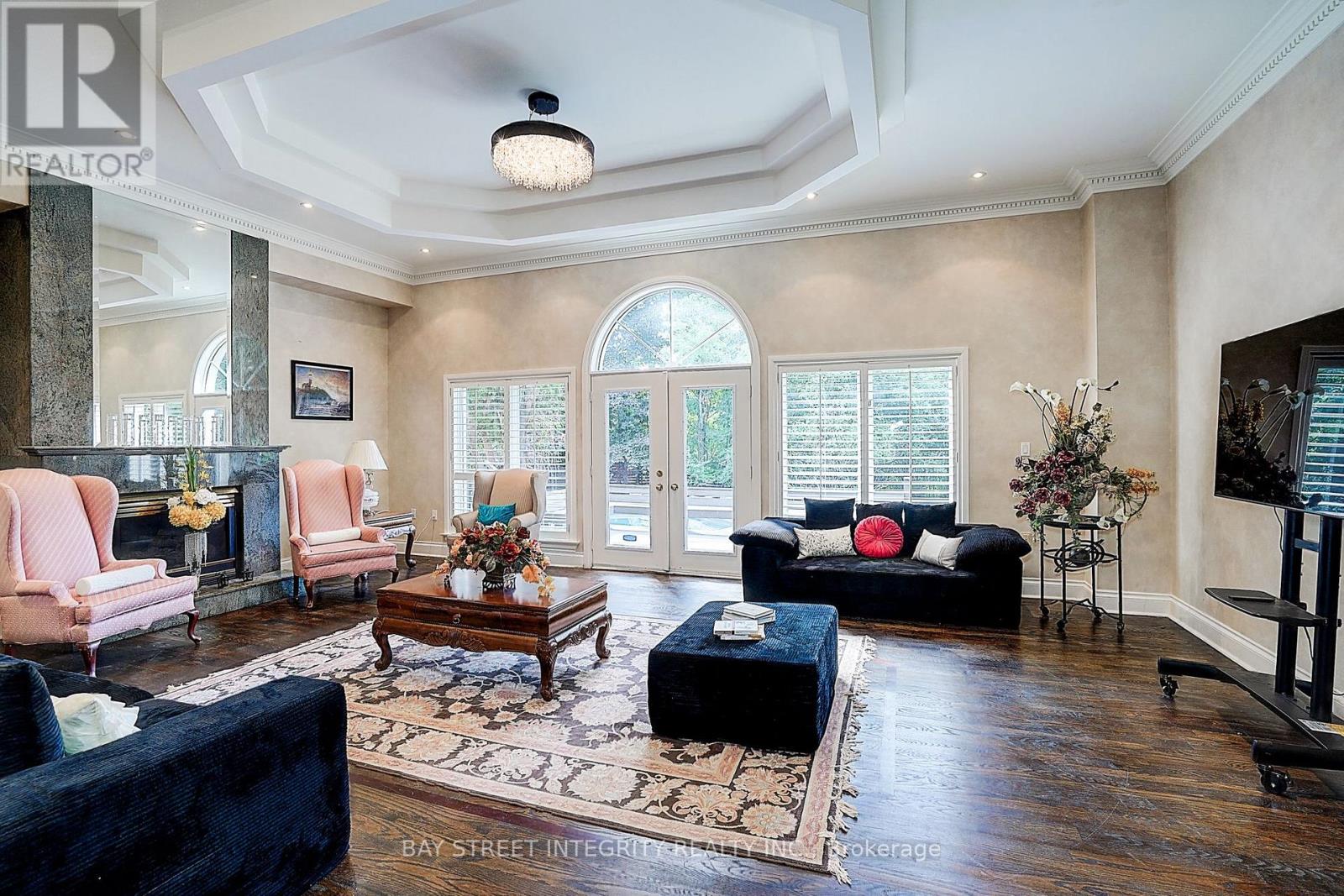 155 Renaissance Court, Vaughan, Ontario  L4J 7W4 - Photo 6 - N12631552