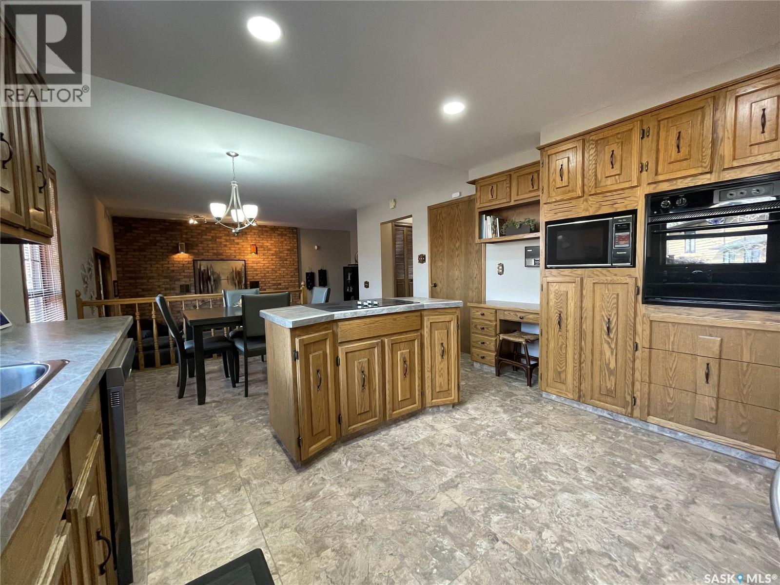 38 Sunset Drive N, Yorkton, Saskatchewan  S3N 3K9 - Photo 13 - SK025609