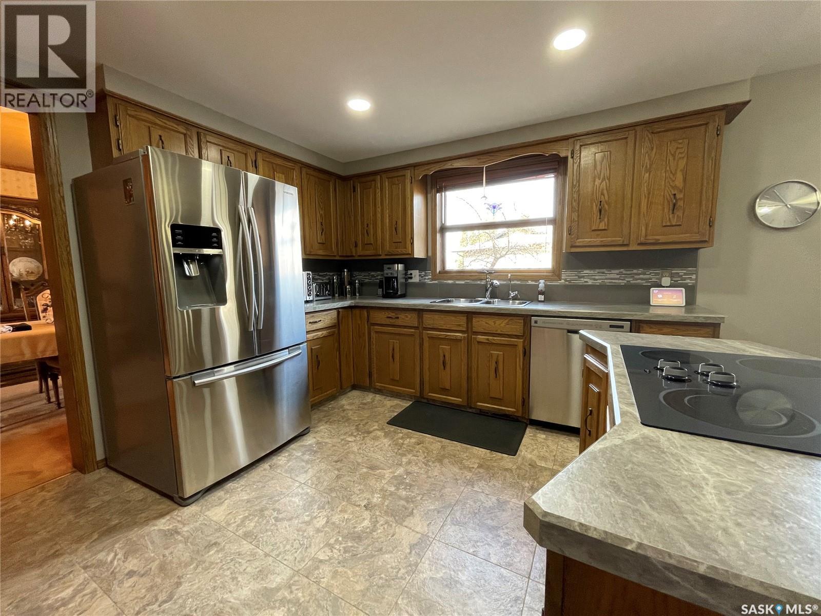 38 Sunset Drive N, Yorkton, Saskatchewan  S3N 3K9 - Photo 14 - SK025609