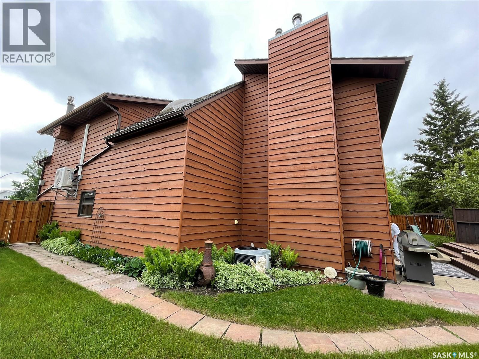 38 Sunset Drive N, Yorkton, Saskatchewan  S3N 3K9 - Photo 3 - SK025609