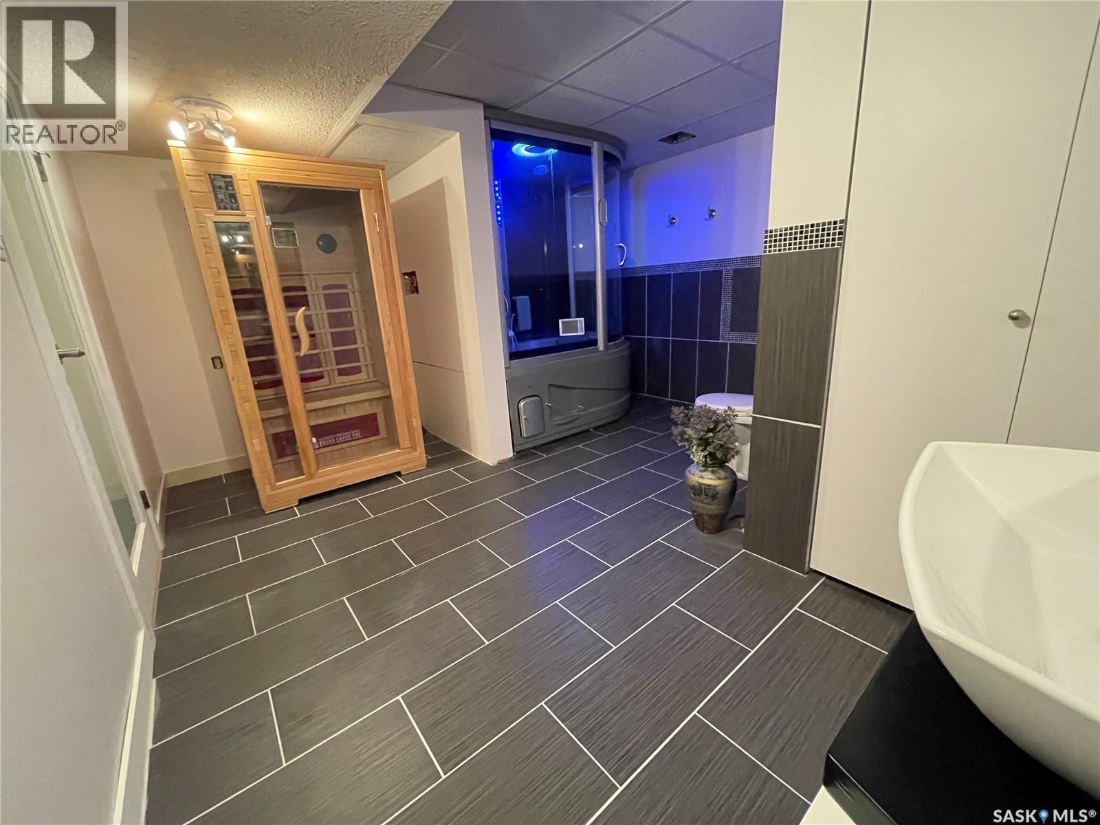 38 Sunset Drive N, Yorkton, Saskatchewan  S3N 3K9 - Photo 39 - SK025609