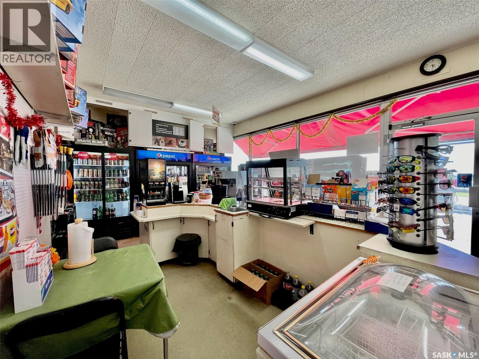 200 Highway, Canora, Saskatchewan  S0A 0L0 - Photo 5 - SK025592