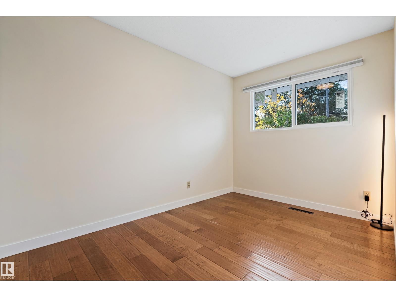 7203 93 Av Nw, Edmonton, Alberta  T6B 1B2 - Photo 29 - E4468083