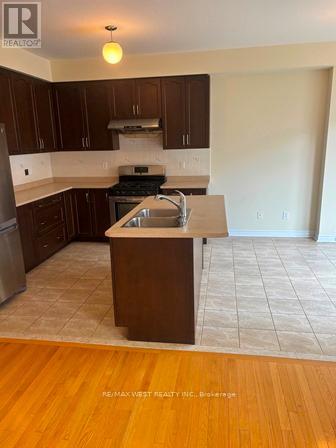 12 Haviland Circle, Brampton, Ontario  L6R 0Z1 - Photo 12 - W12631560