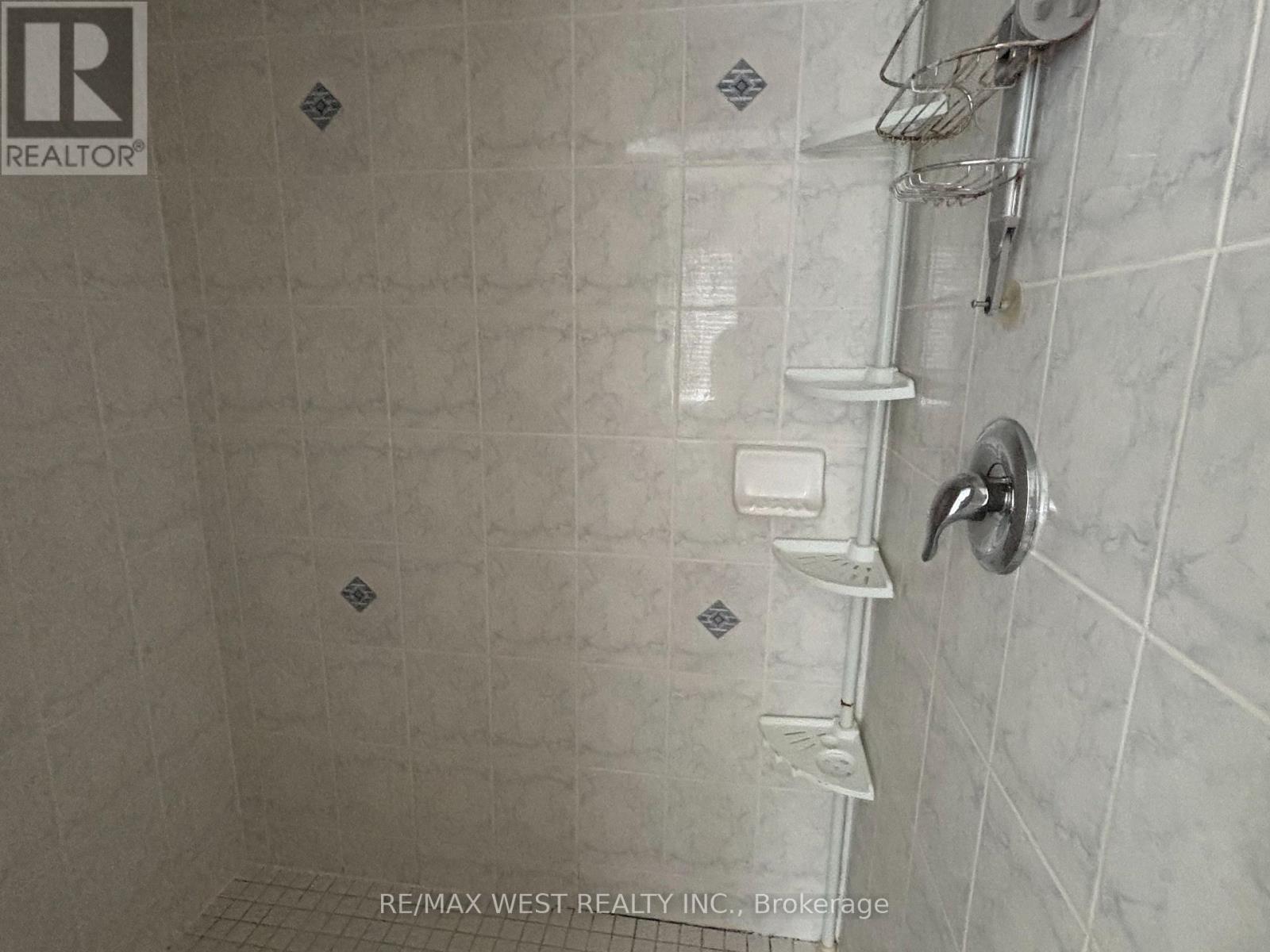 12 Haviland Circle, Brampton, Ontario  L6R 0Z1 - Photo 25 - W12631560