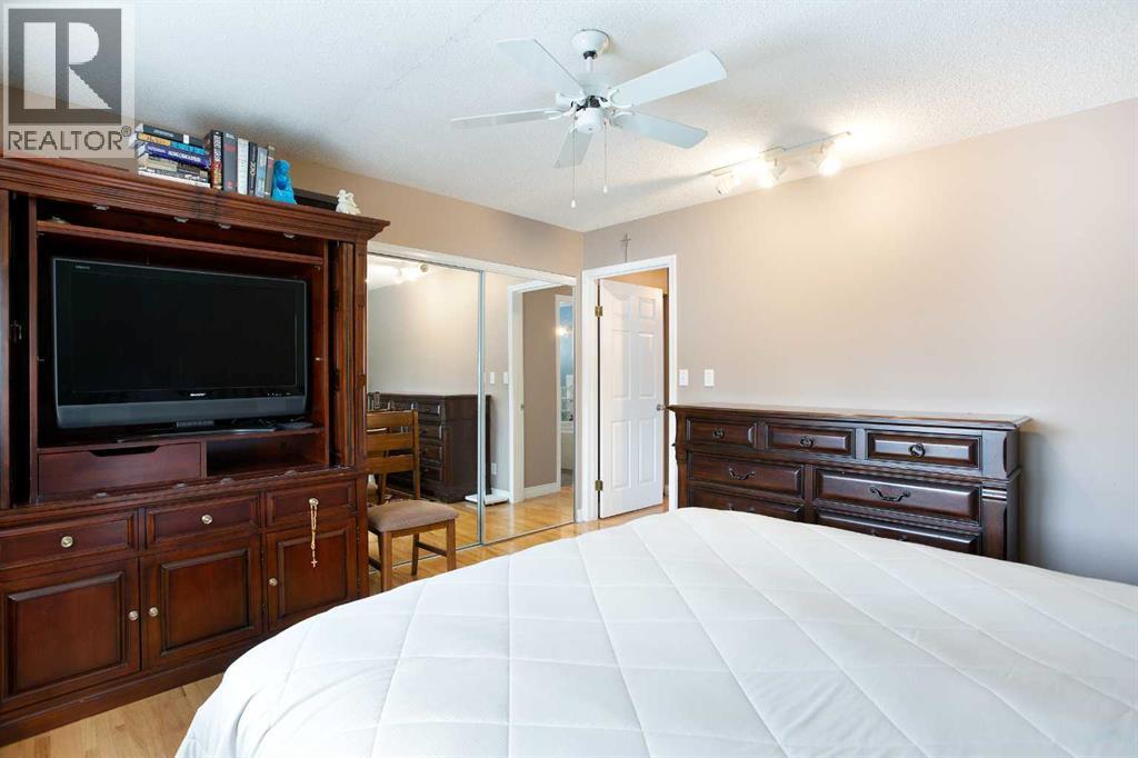 2607 Kelwood Drive Sw, Calgary, Alberta T3E 4A1 - Photo 22 - A2273154