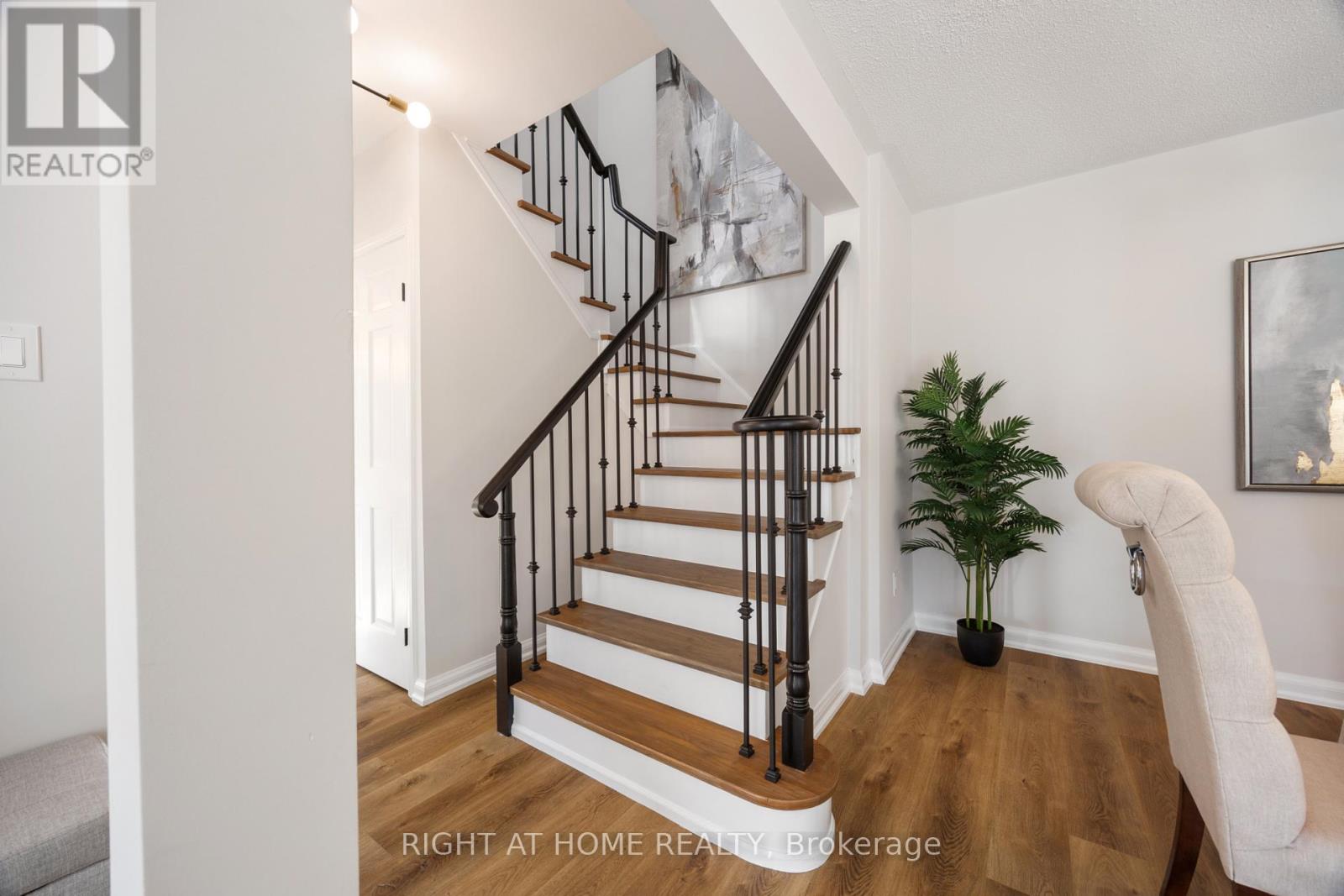 13 - 2 Wooded Carse Way, Toronto, Ontario  M2R 3H7 - Photo 15 - C12631568