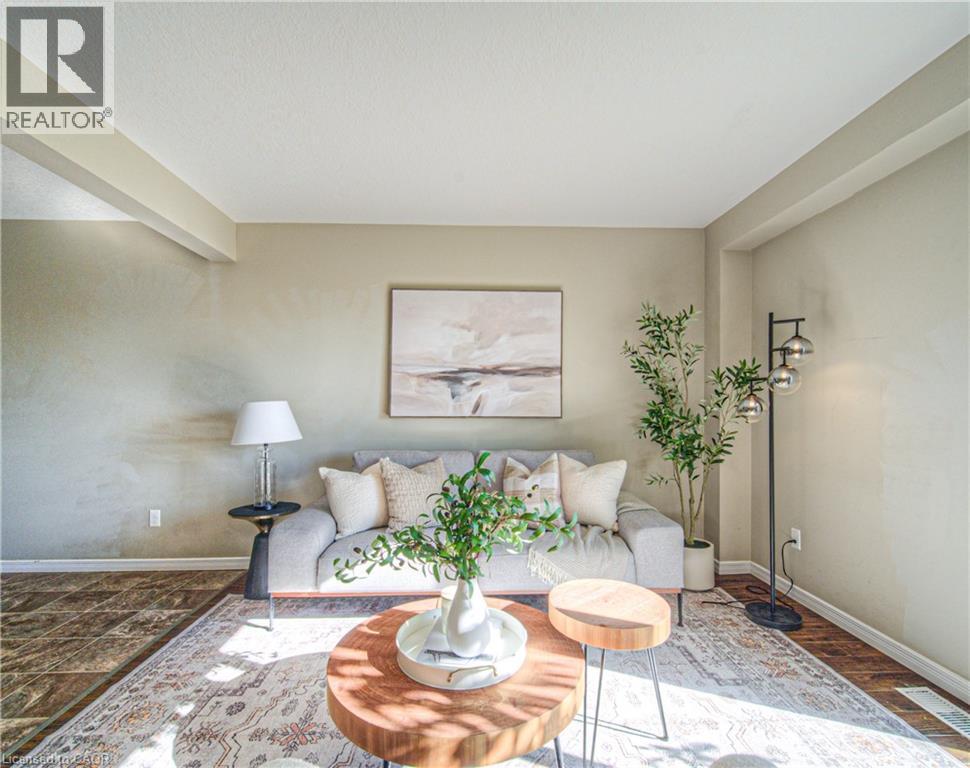 355 Fisher Mills Road Unit# 27, Cambridge, Ontario  N3C 4N5 - Photo 11 - 40789731