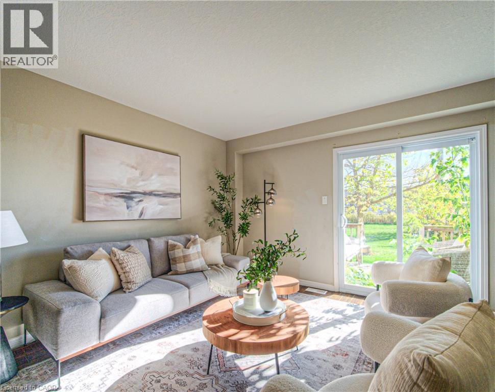 355 Fisher Mills Road Unit# 27, Cambridge, Ontario  N3C 4N5 - Photo 9 - 40789731