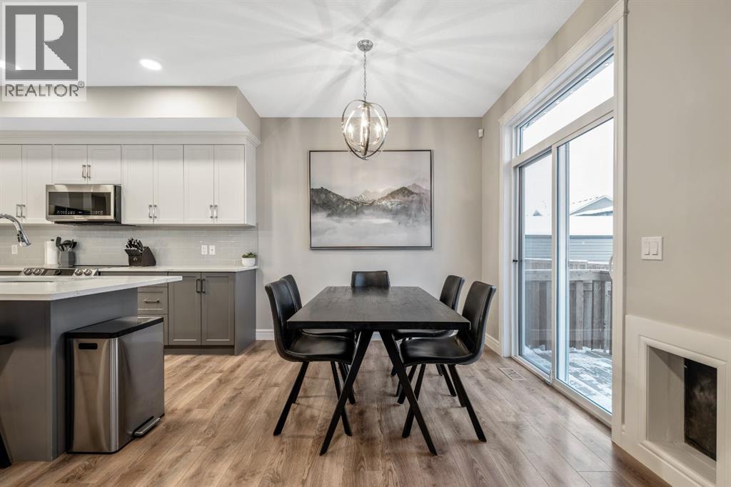 135 Belgian Crescent, Cochrane, Alberta  T4C 2C4 - Photo 12 - A2272475