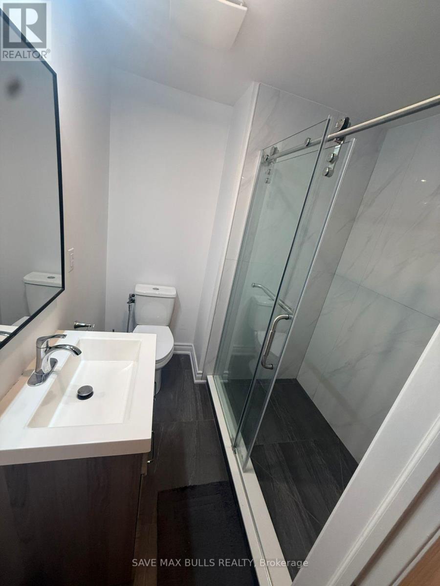 Basement - 4 Gillivary Drive, Whitby, Ontario  L1P 0C9 - Photo 10 - E12631582