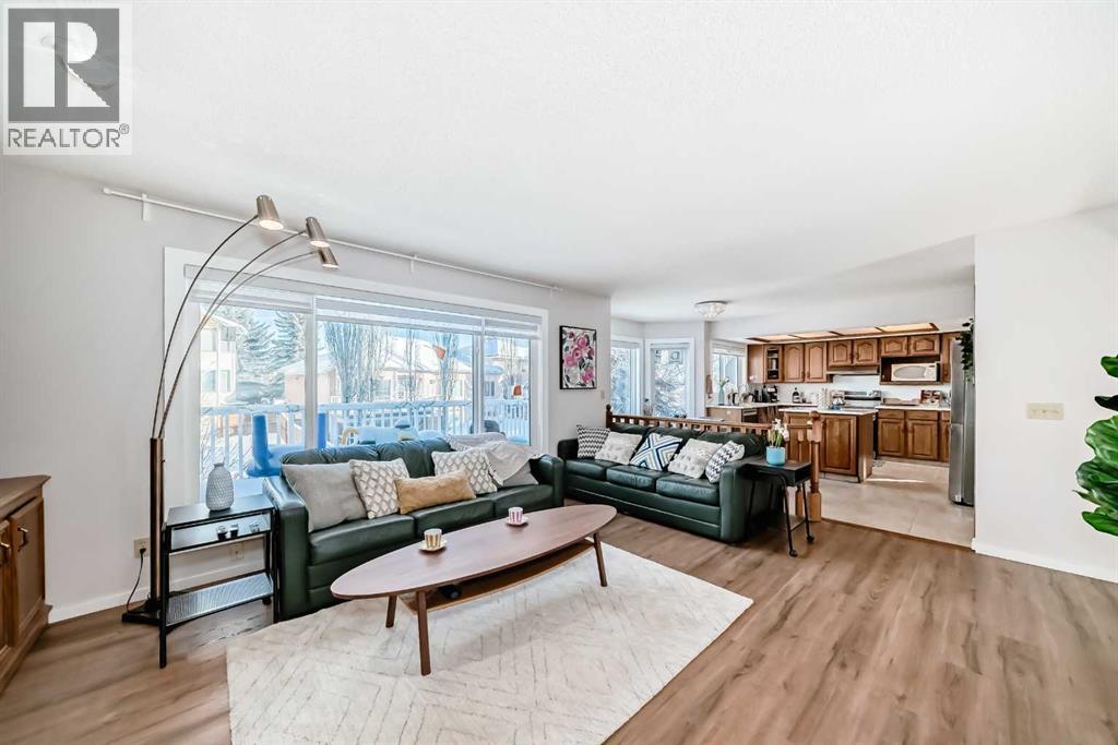 8328 Edgevalley Drive Nw, Calgary, Alberta  T3A 4X2 - Photo 8 - A2273966