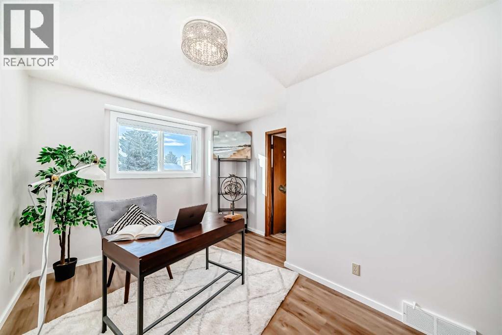 8328 Edgevalley Drive Nw, Calgary, Alberta  T3A 4X2 - Photo 31 - A2273966