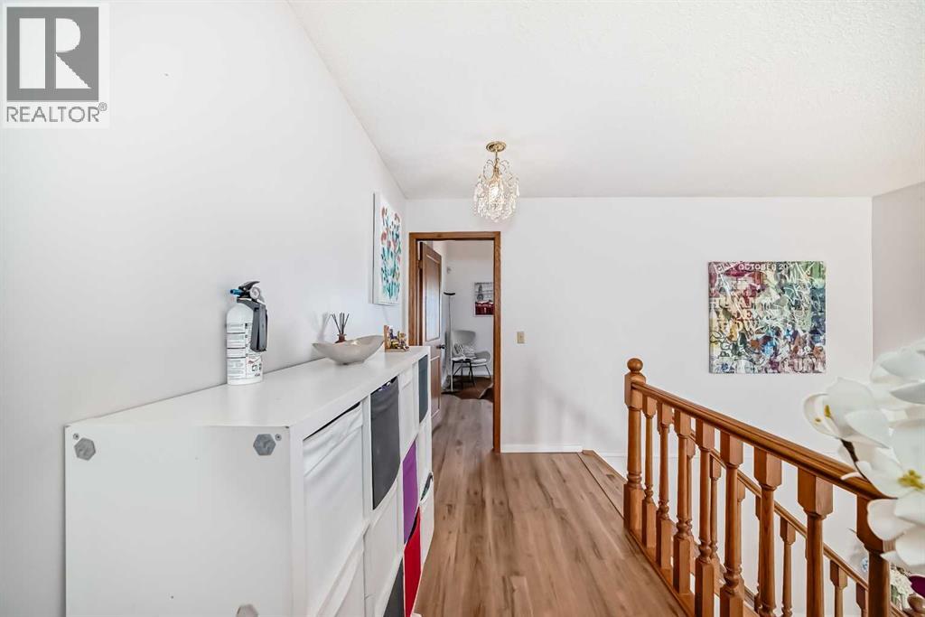 8328 Edgevalley Drive Nw, Calgary, Alberta  T3A 4X2 - Photo 34 - A2273966