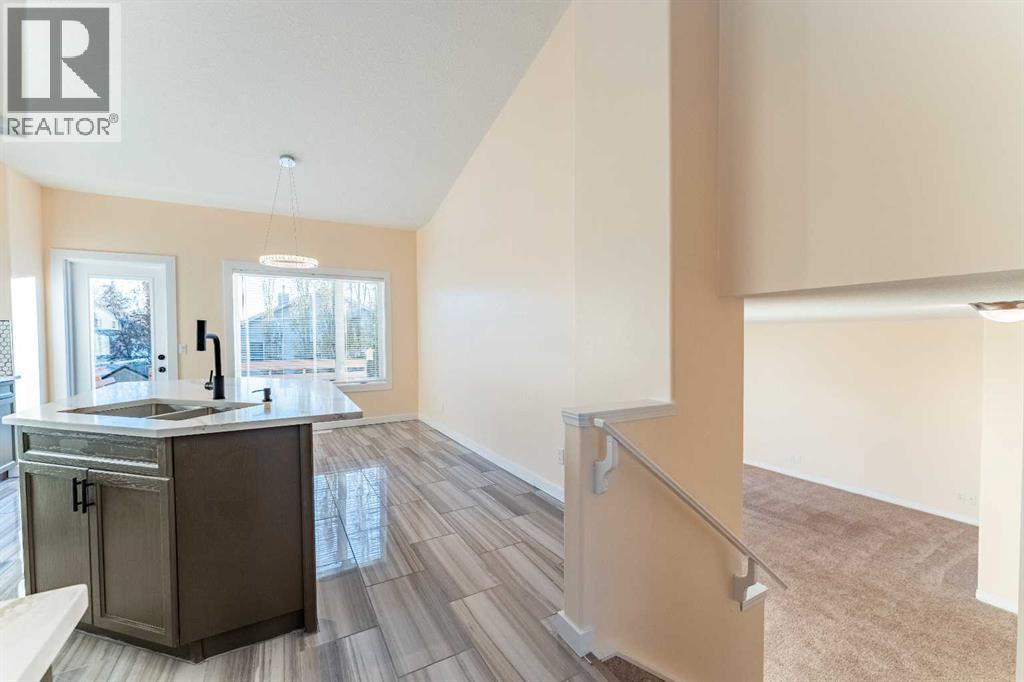 224 Highland Circle, Strathmore, Alberta T1P 1V4 - Photo 6 - A2272046