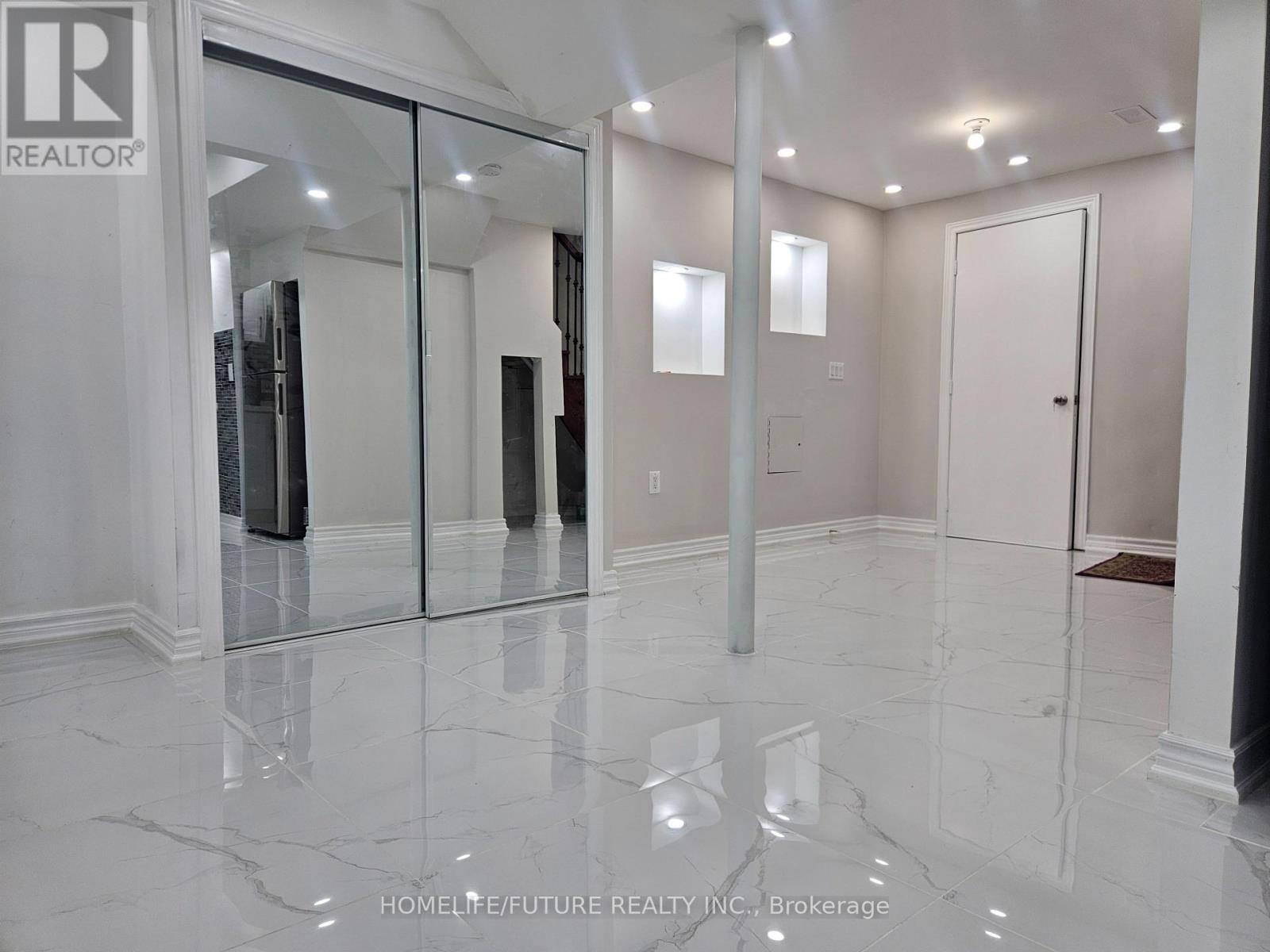 (Bsmt) - 41 Royal Links Circle, Brampton, Ontario  L6P 2W9 - Photo 22 - W12628936