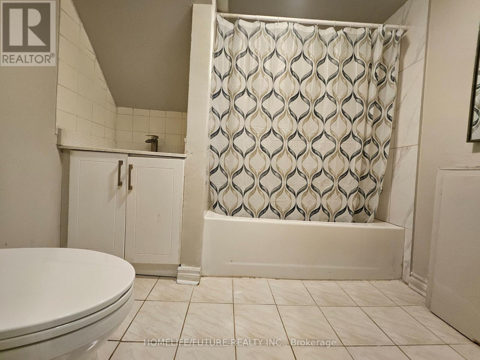 Bsmt - 143 Murray Street, Brampton, Ontario  L6X 2S3 - Photo 12 - W12630184