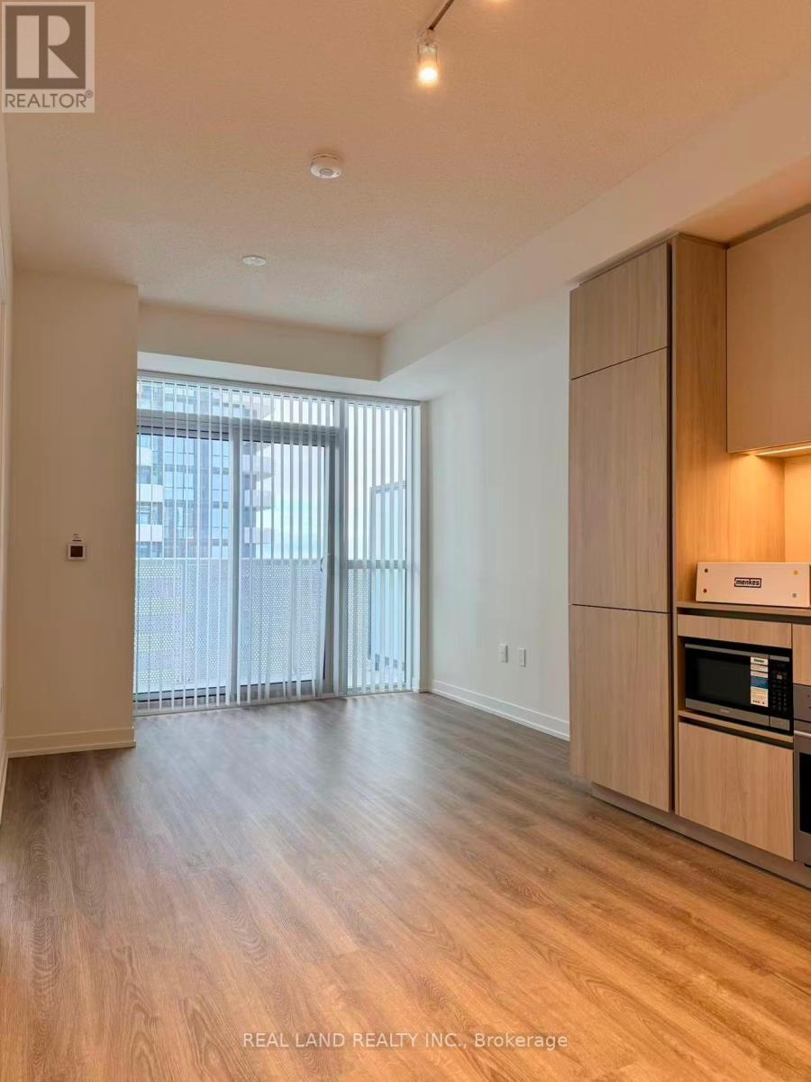 4615 - 8 Interchange Way, Vaughan, Ontario  L4K 5Z7 - Photo 6 - N12631600