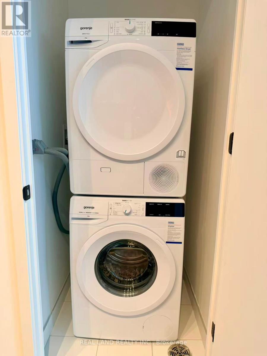 4615 - 8 Interchange Way, Vaughan, Ontario  L4K 5Z7 - Photo 9 - N12631600