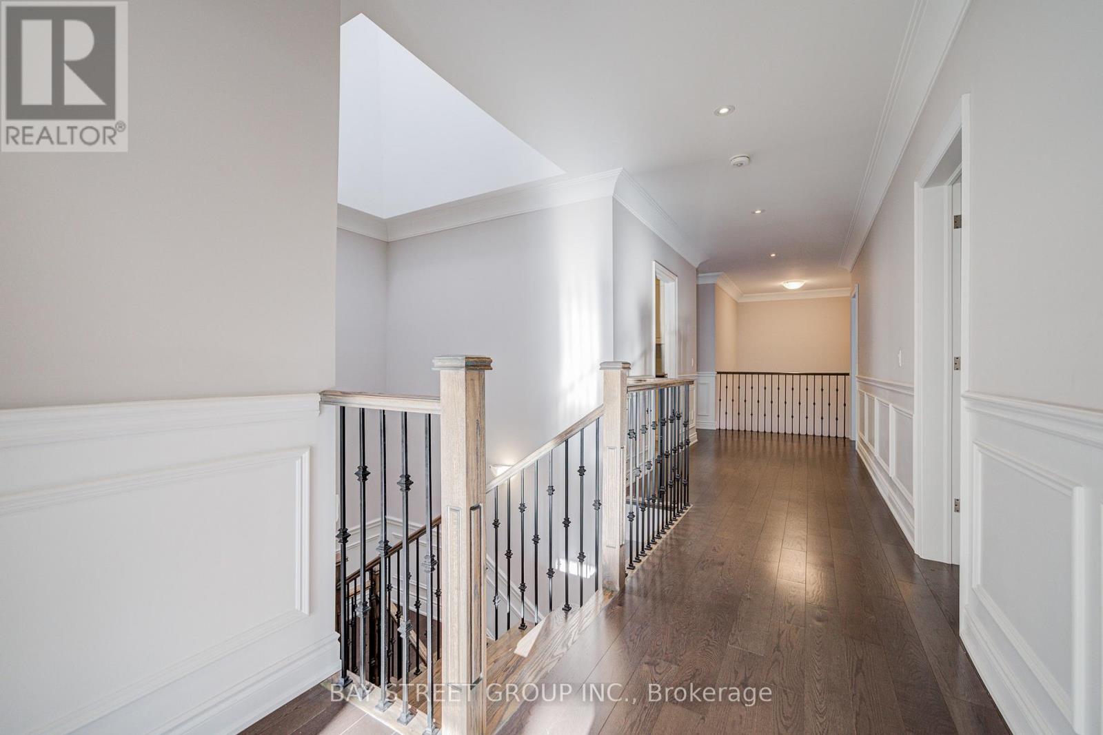 75 Douglas Road, Richmond Hill, Ontario  L4E 3H1 - Photo 26 - N12631602