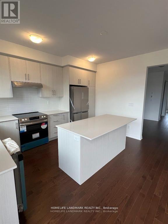 60 Shepherd Drive, Barrie, Ontario  L9J 0K4 - Photo 9 - S12631596