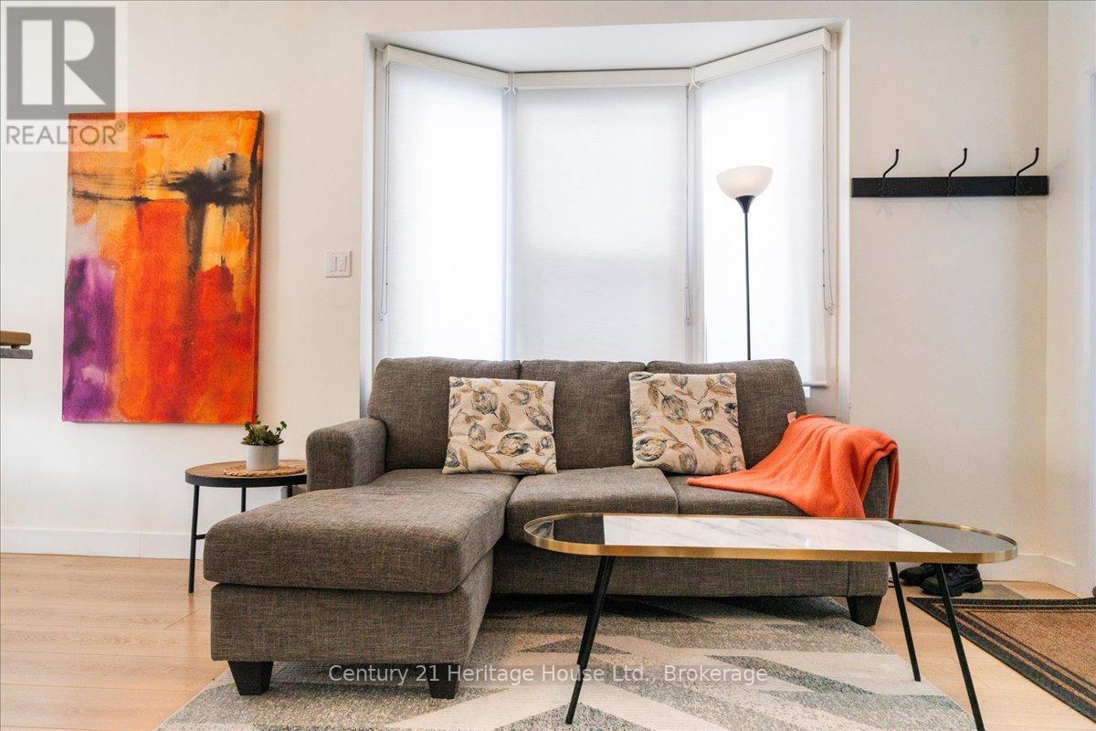 B - 180 Weber Street E, Kitchener, Ontario  N2H 1E4 - Photo 9 - X12539410