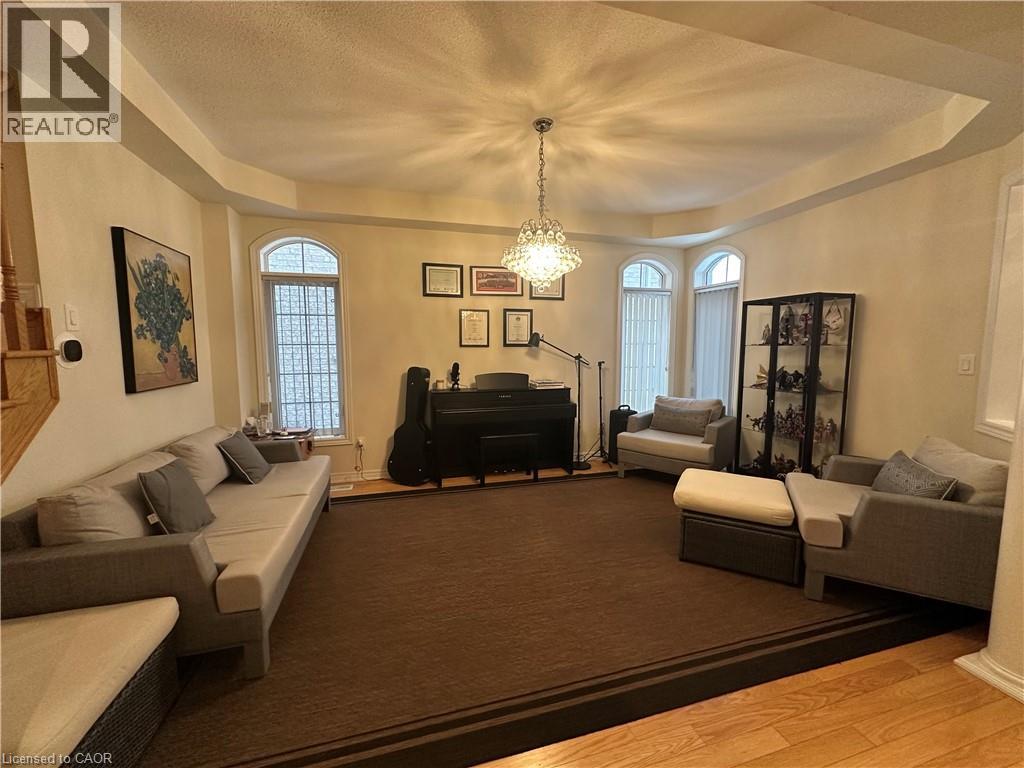 4639 Drever Road, Burlington, Ontario  L7M 0E8 - Photo 2 - 40793458