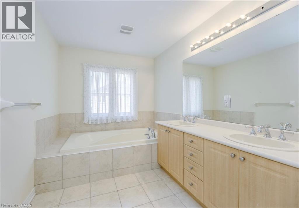 4639 Drever Road, Burlington, Ontario  L7M 0E8 - Photo 7 - 40793458