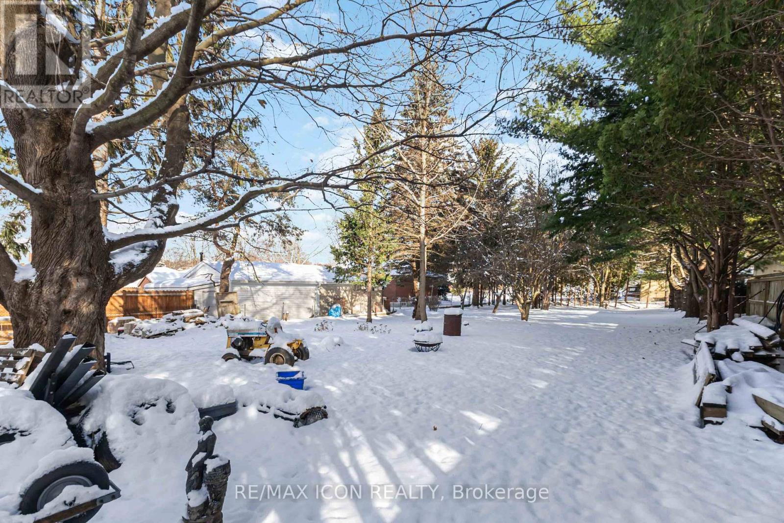 178 Highbury Avenue Avenue N, London East, Ontario  N5Z 2W7 - Photo 9 - X12631594