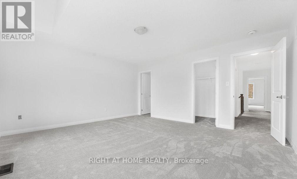 1372 Harrington Street, Innisfil, Ontario  L0L 1W0 - Photo 22 - N12631616