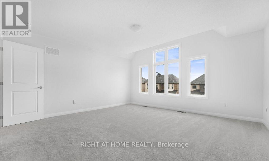 1372 Harrington Street, Innisfil, Ontario  L0L 1W0 - Photo 23 - N12631616